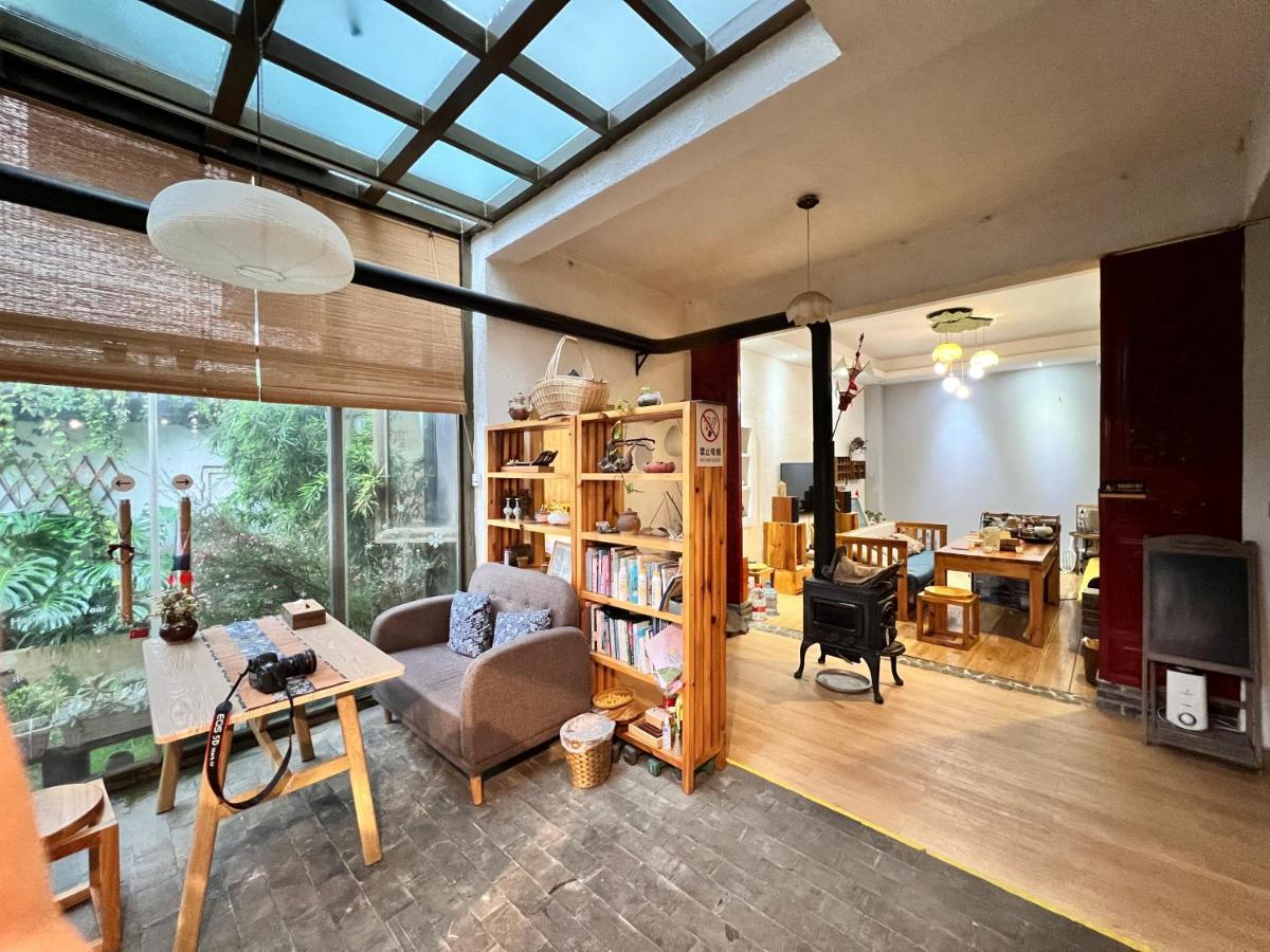 Dali Buxianshan Boutique Guesthouse-In Dali Ancient City,Near Three Pag Odas And Erhai Lake,Provide Tour Guide Service And Local Experience Exterior photo